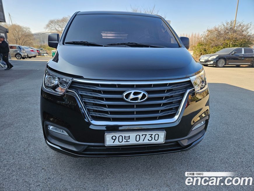 Hyundai Starex 2020