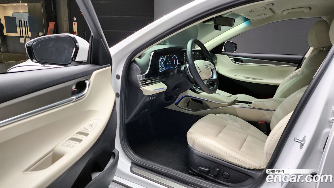 Hyundai Grandeur 2022