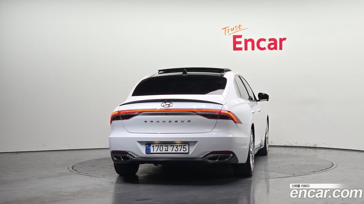 Hyundai Grandeur 2020