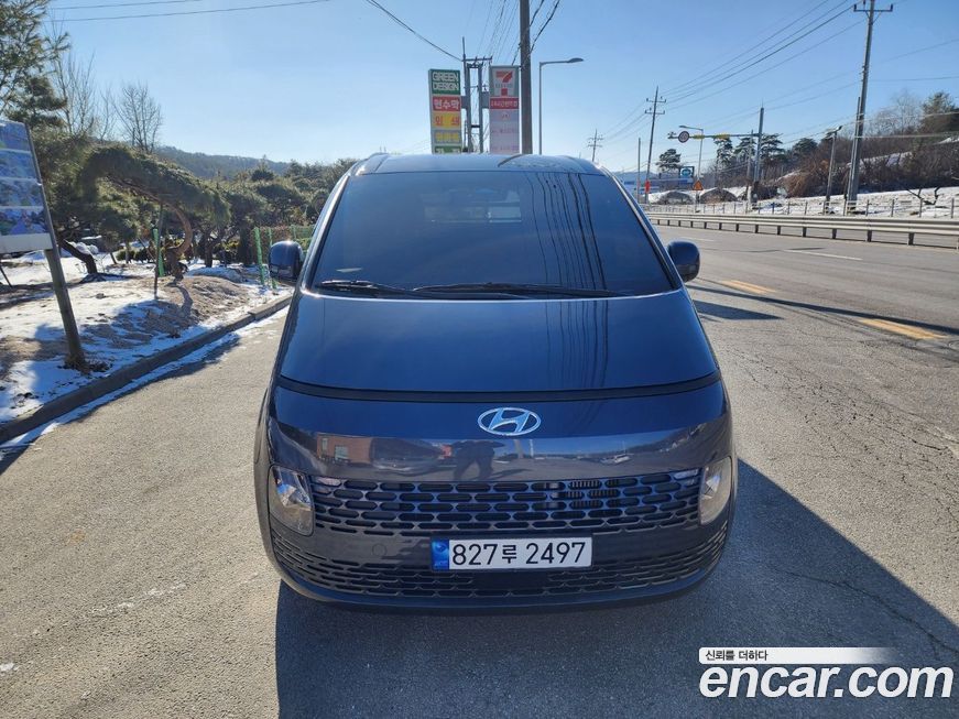 Hyundai Staria 2023