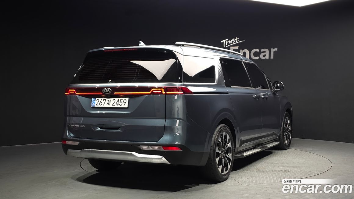 Kia Canival 2021