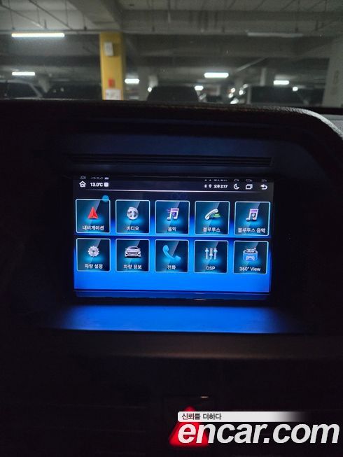 Mercedes-Benz GLK-Class 2011