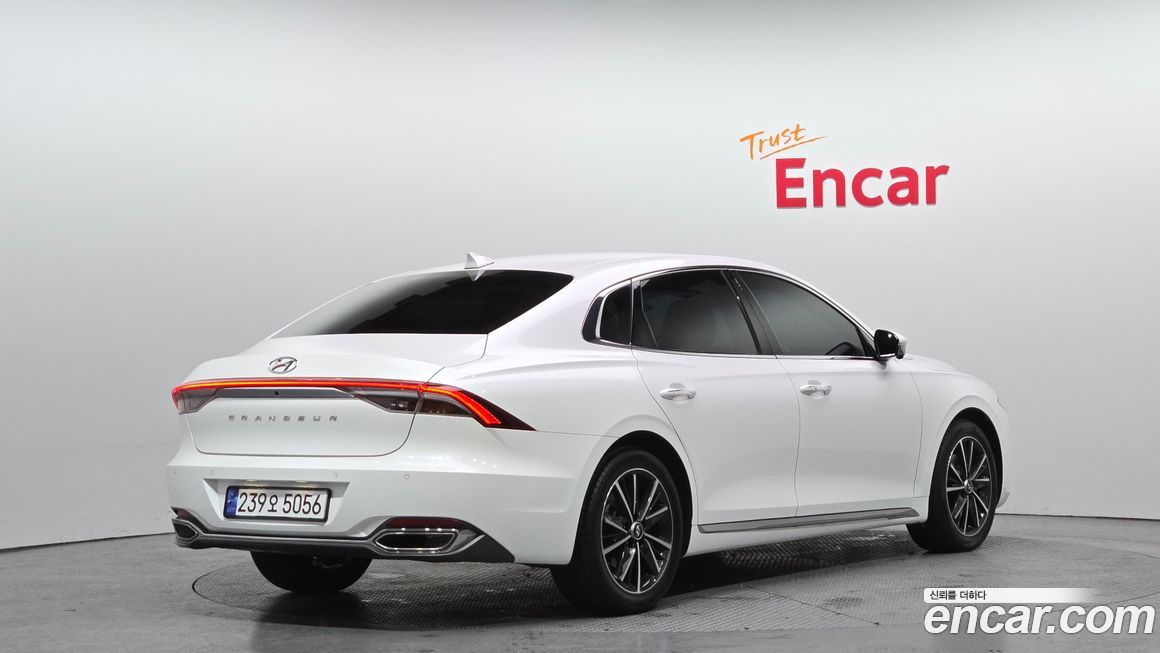 Hyundai Grandeur 2022