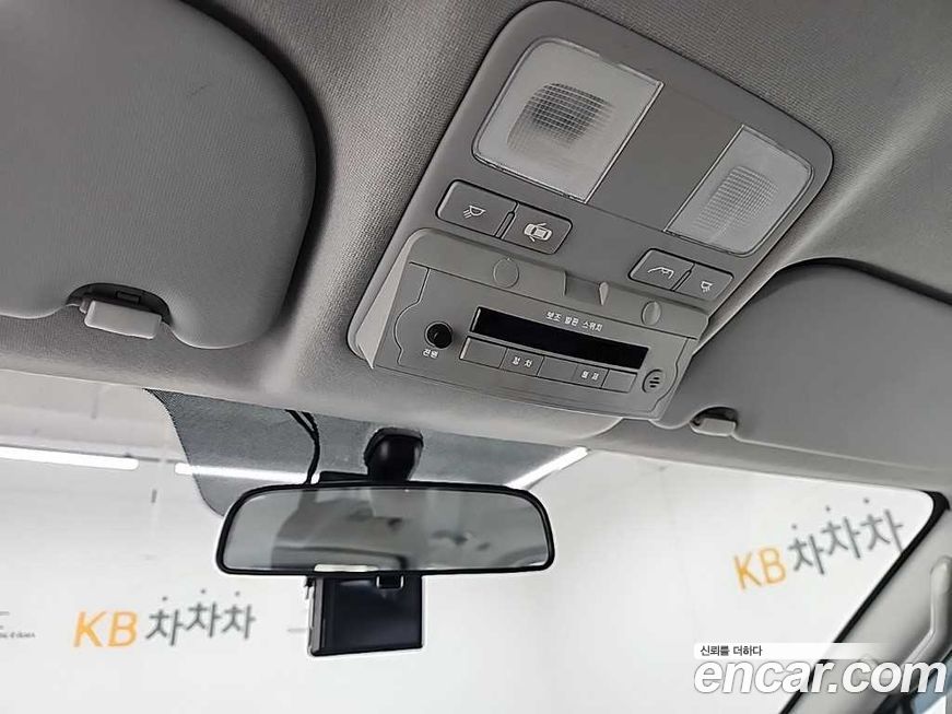 Hyundai Starex 2019
