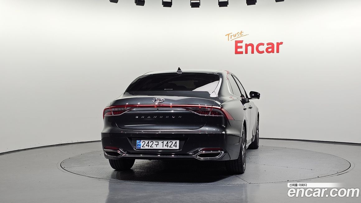 Hyundai Grandeur 2020