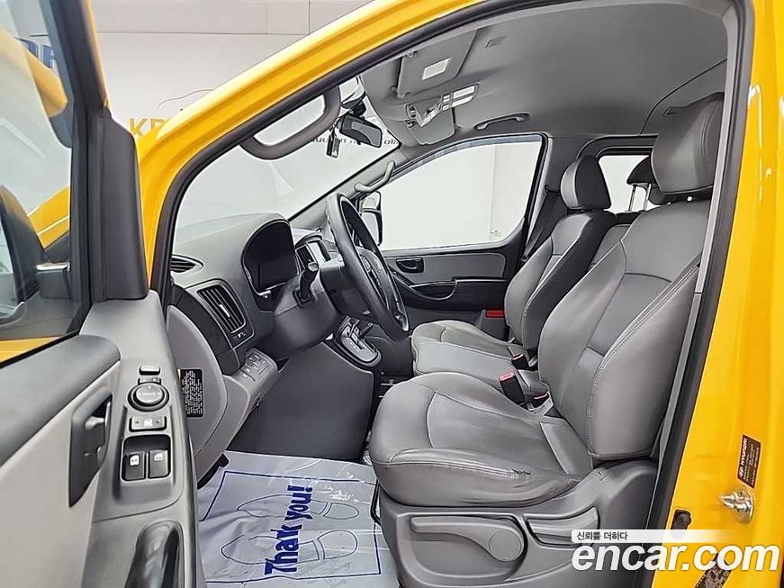 Hyundai Starex 2019