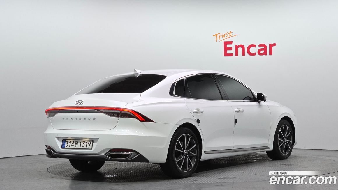 Hyundai Grandeur 2022