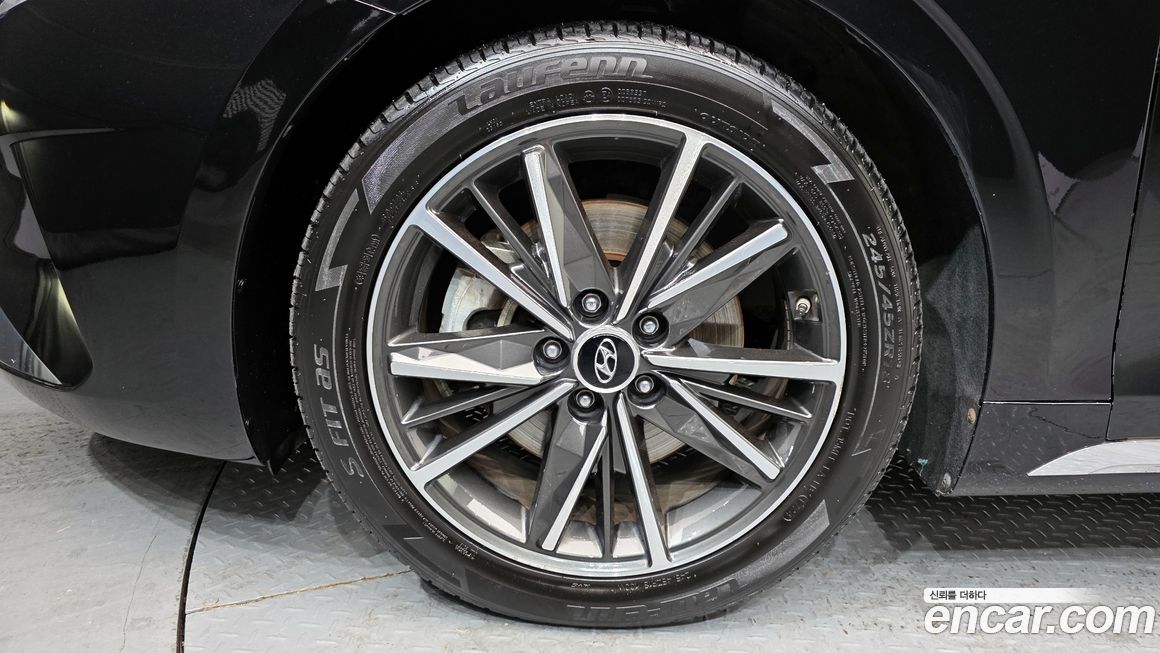 Hyundai Grandeur 2020