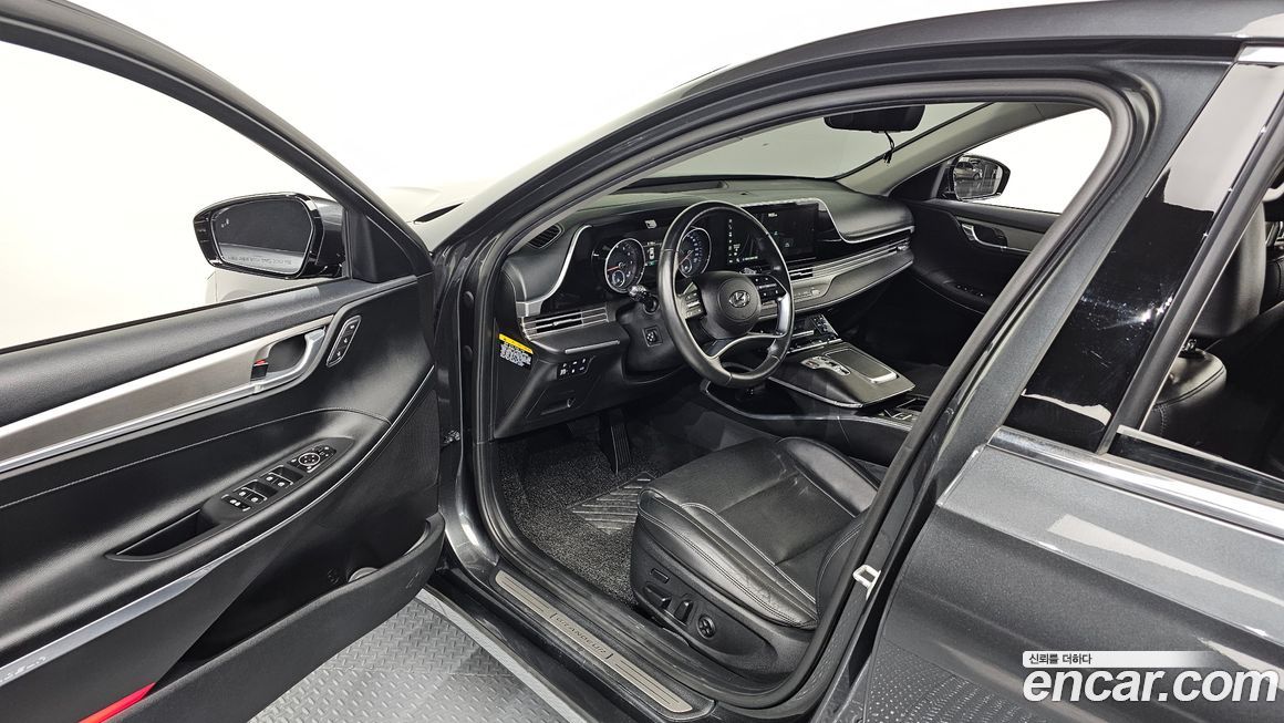 Hyundai Grandeur 2020