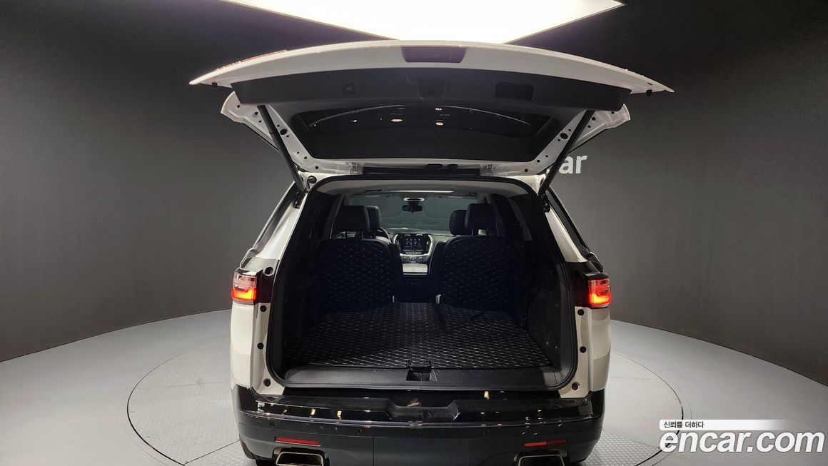 ChevroletGMDaewoo Traverse 2021