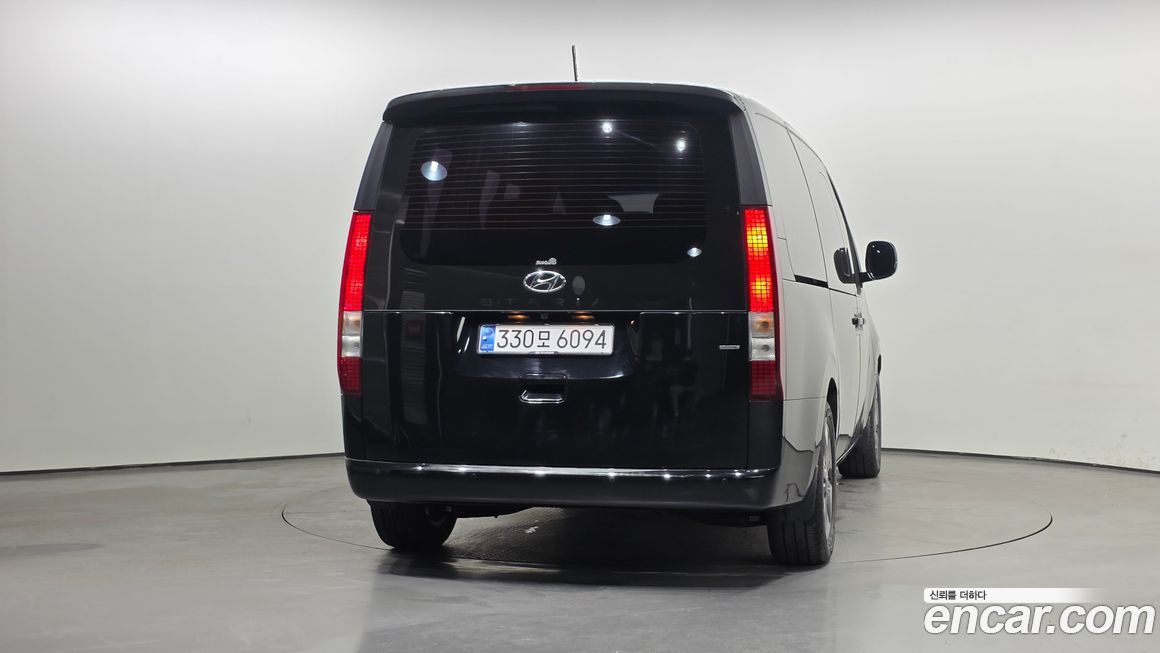 Hyundai Staria 2023