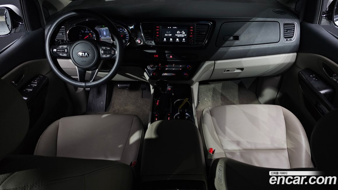 Kia Canival 2019
