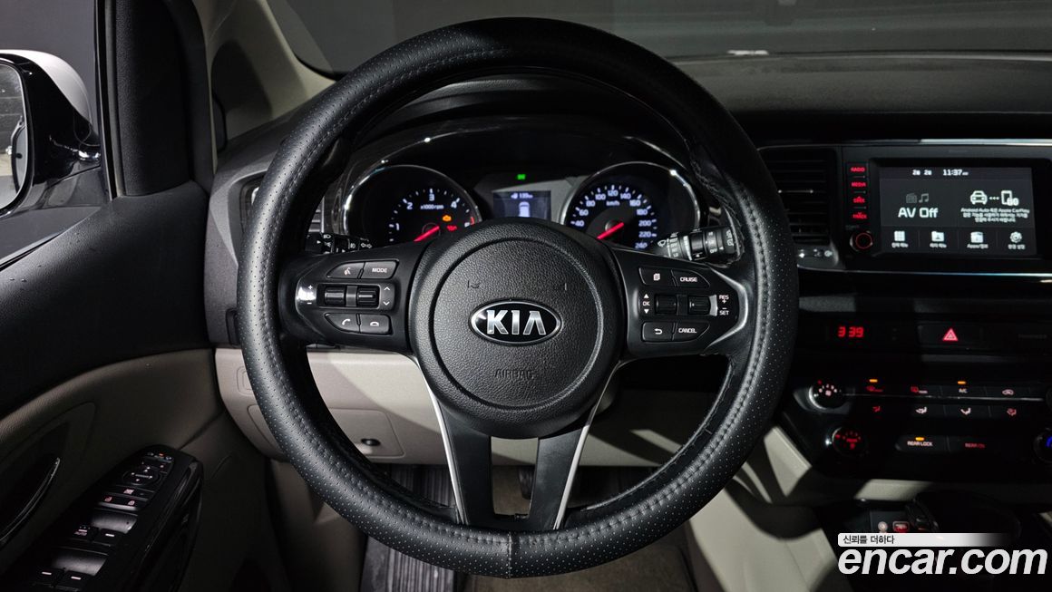 Kia Canival 2019