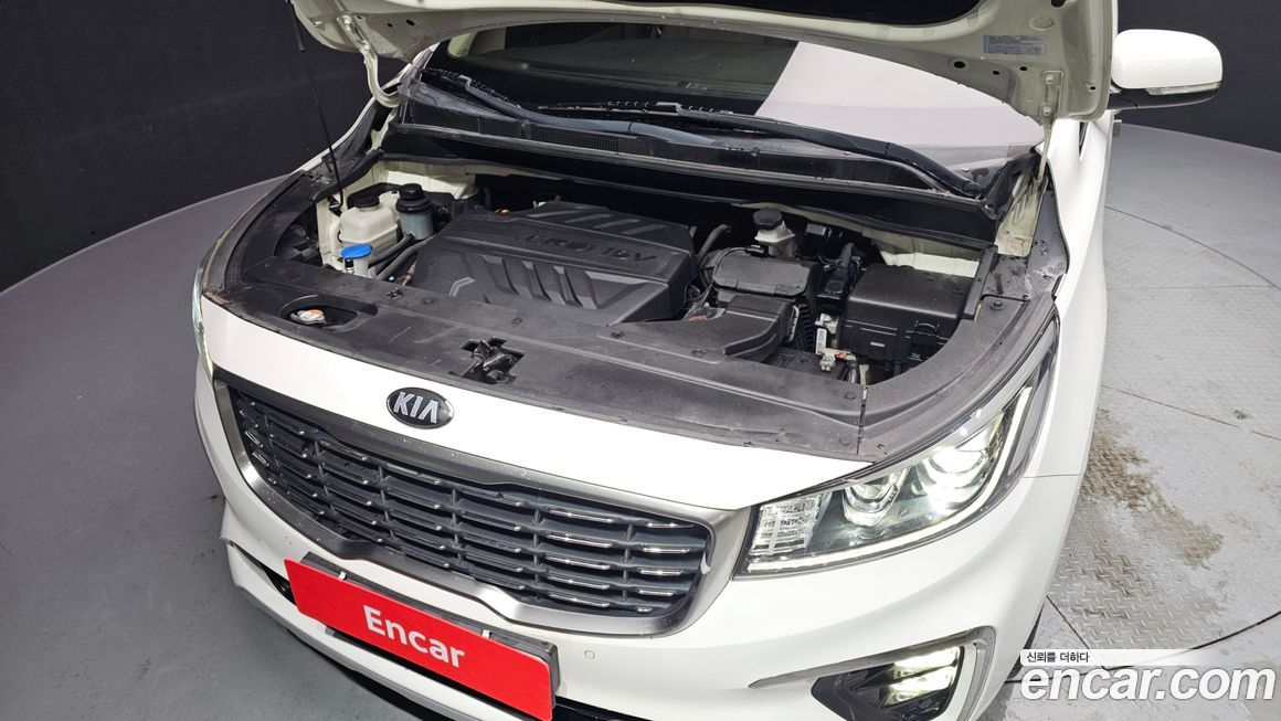 Kia Canival 2019