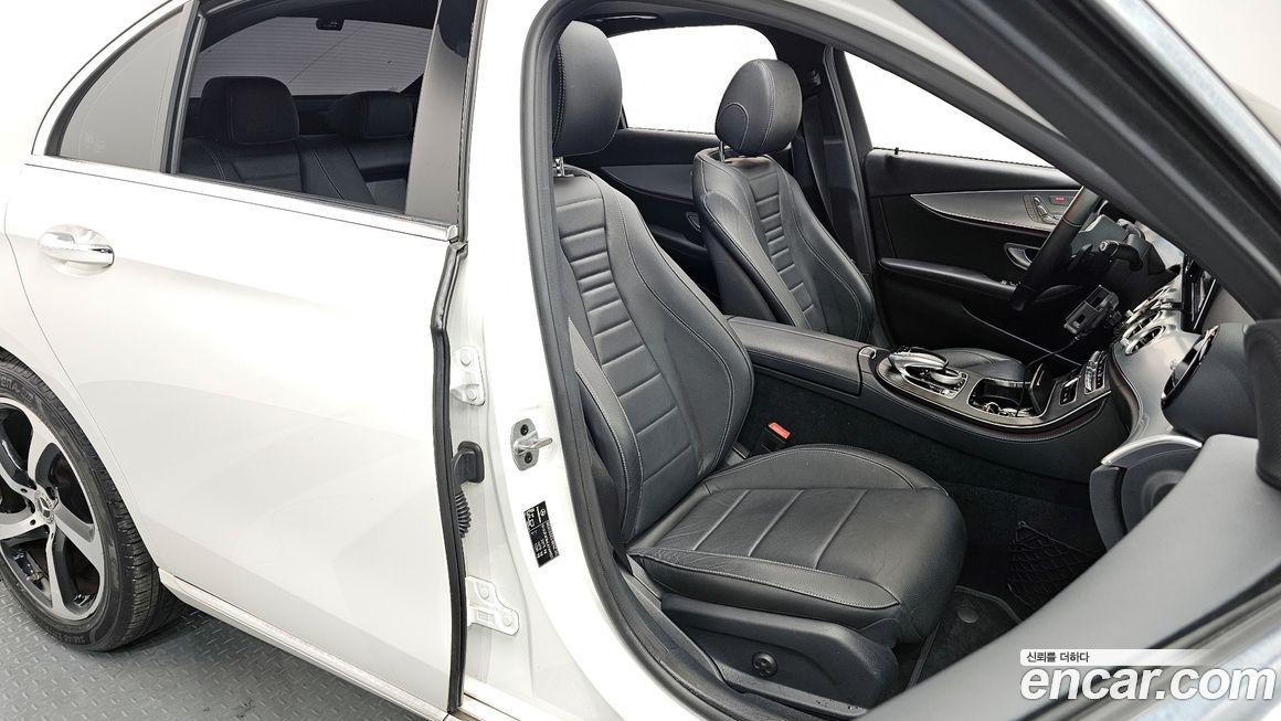 Mercedes-Benz E-Class 2020