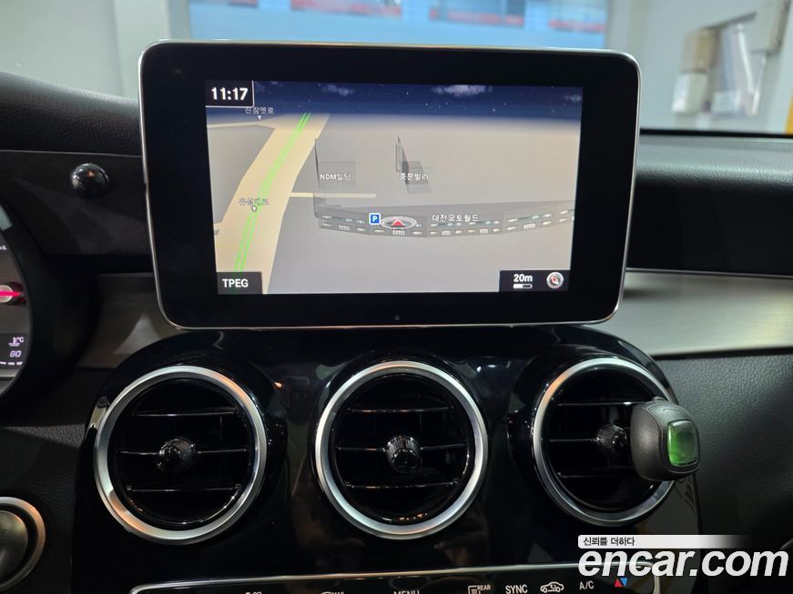 Mercedes-Benz GLC-Class 2018