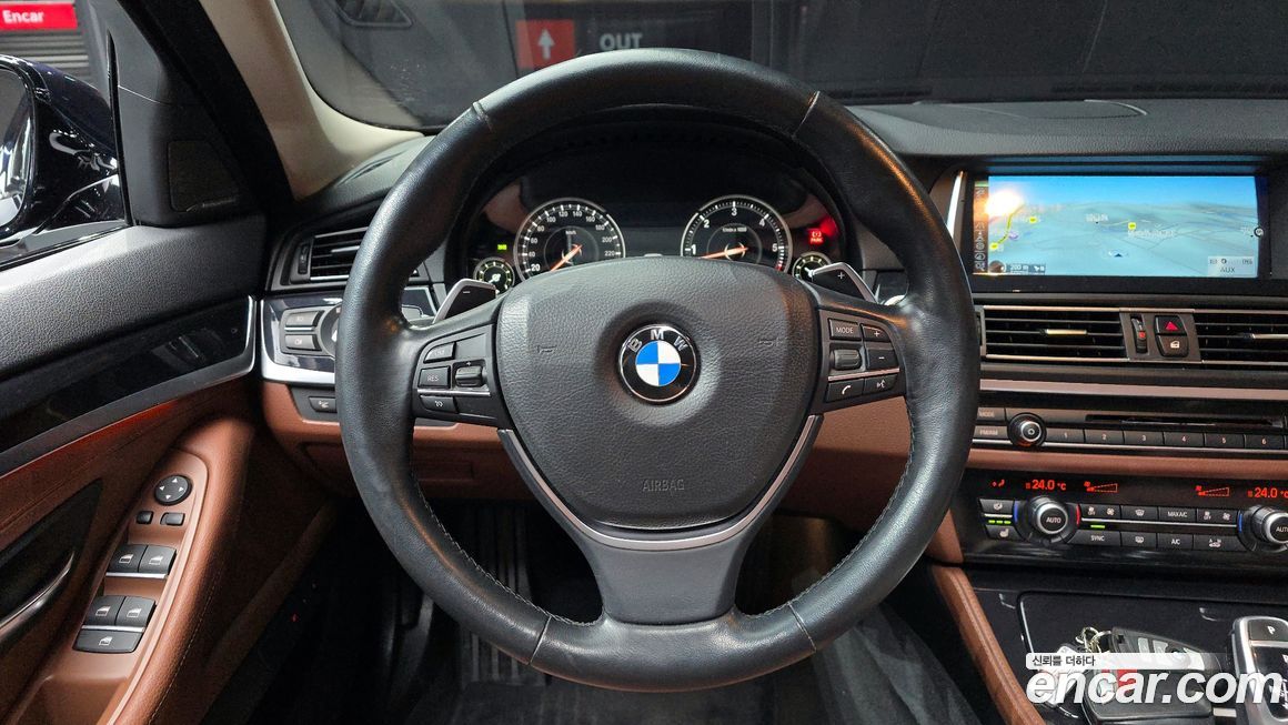 BMW 5-Series 2016