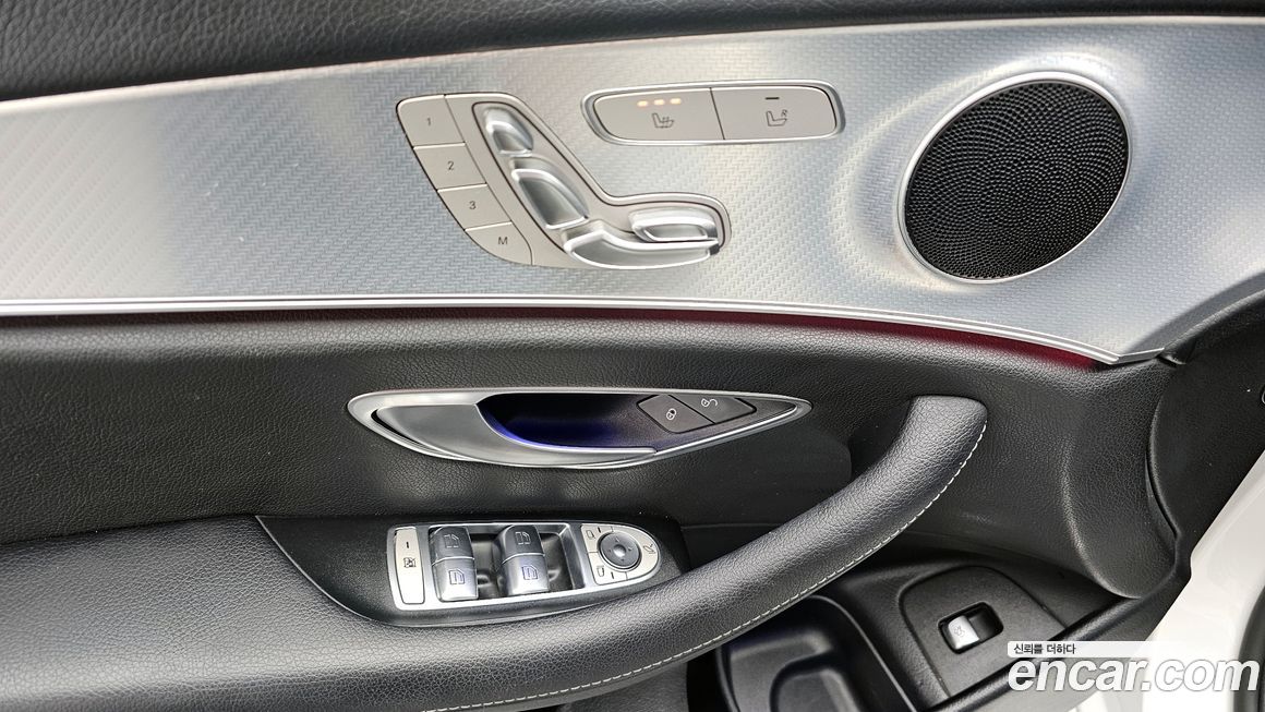 Mercedes-Benz E-Class 2020