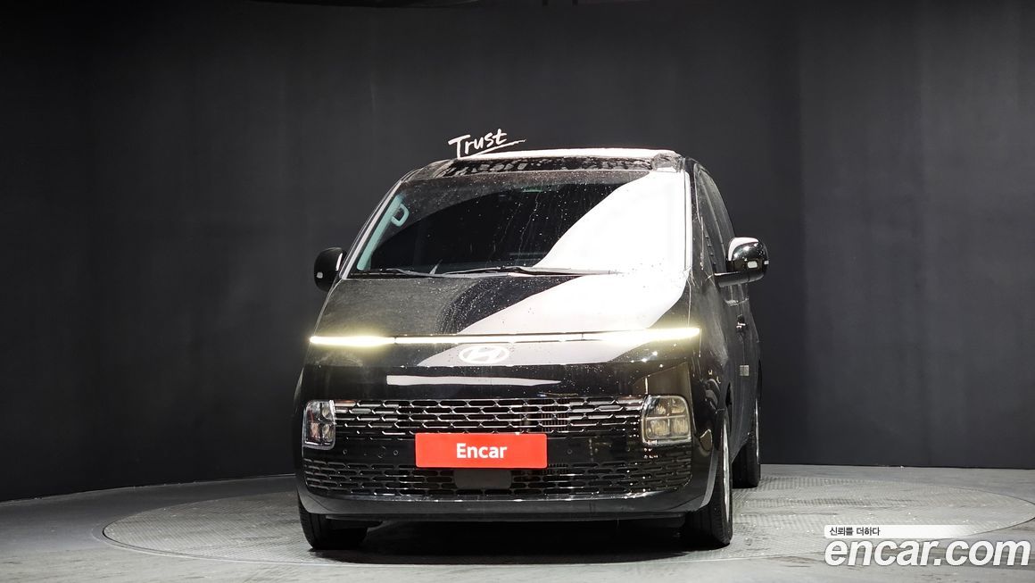 Hyundai Staria 2025