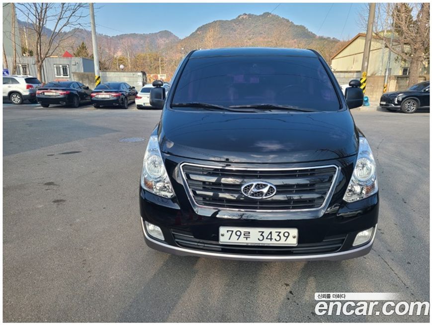 Hyundai Starex 2018