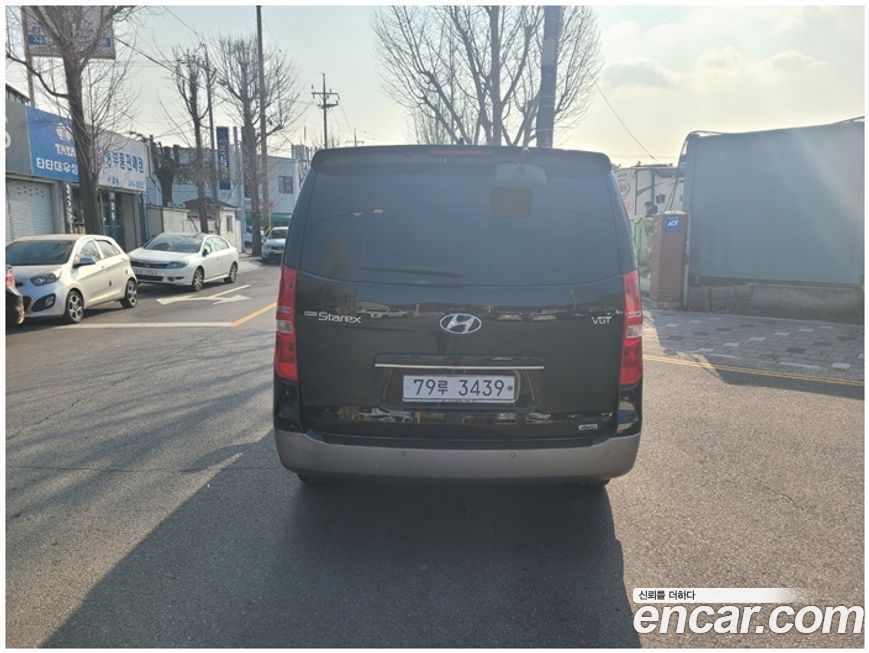 Hyundai Starex 2018