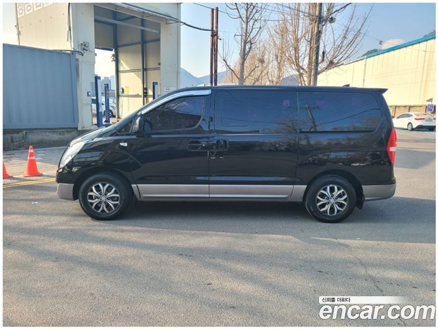 Hyundai Starex 2018