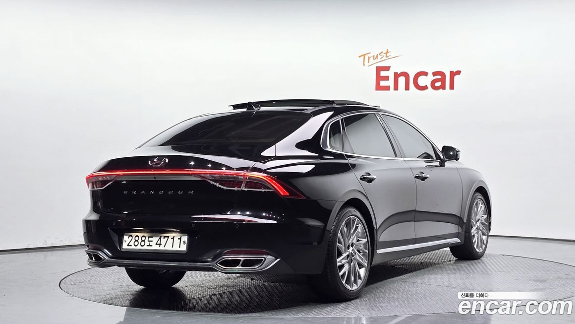 Hyundai Grandeur 2020