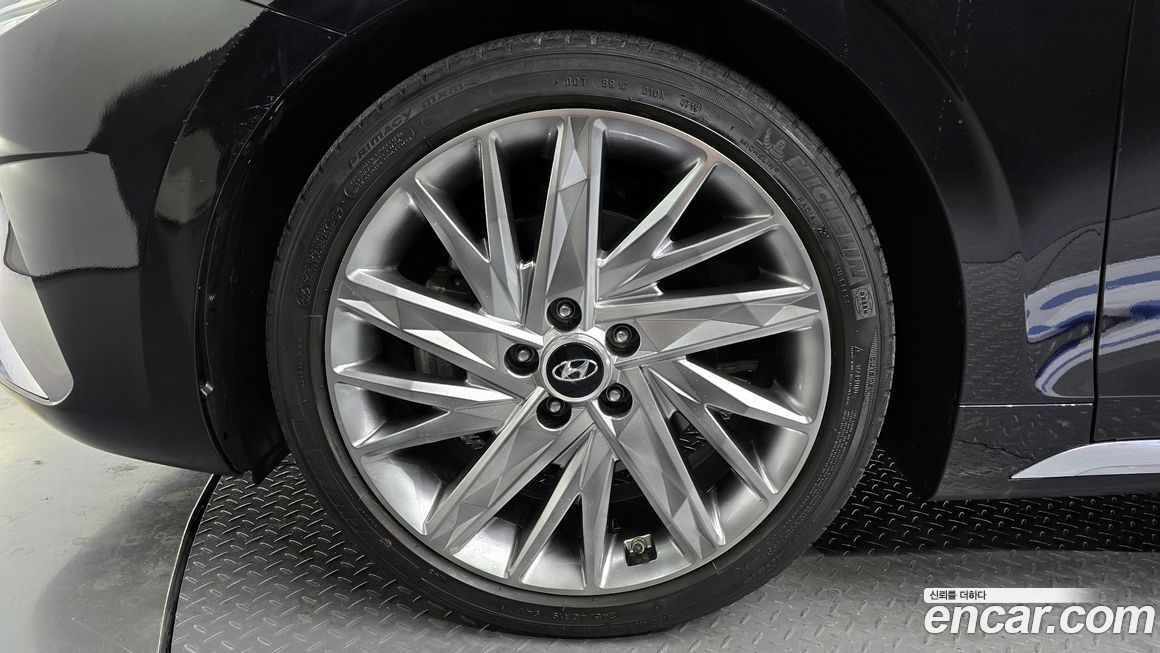 Hyundai Grandeur 2020