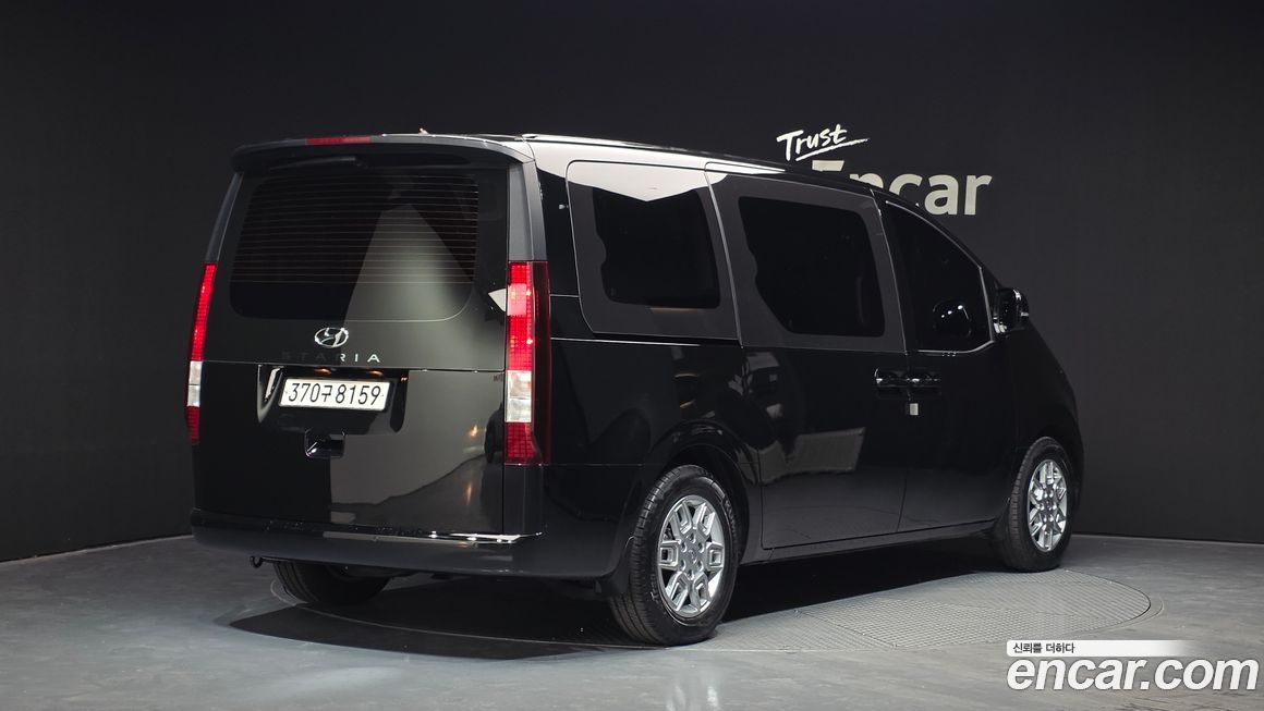 Hyundai Staria 2022