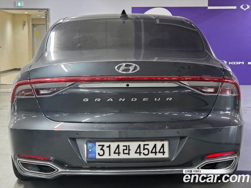 Hyundai Grandeur 2022