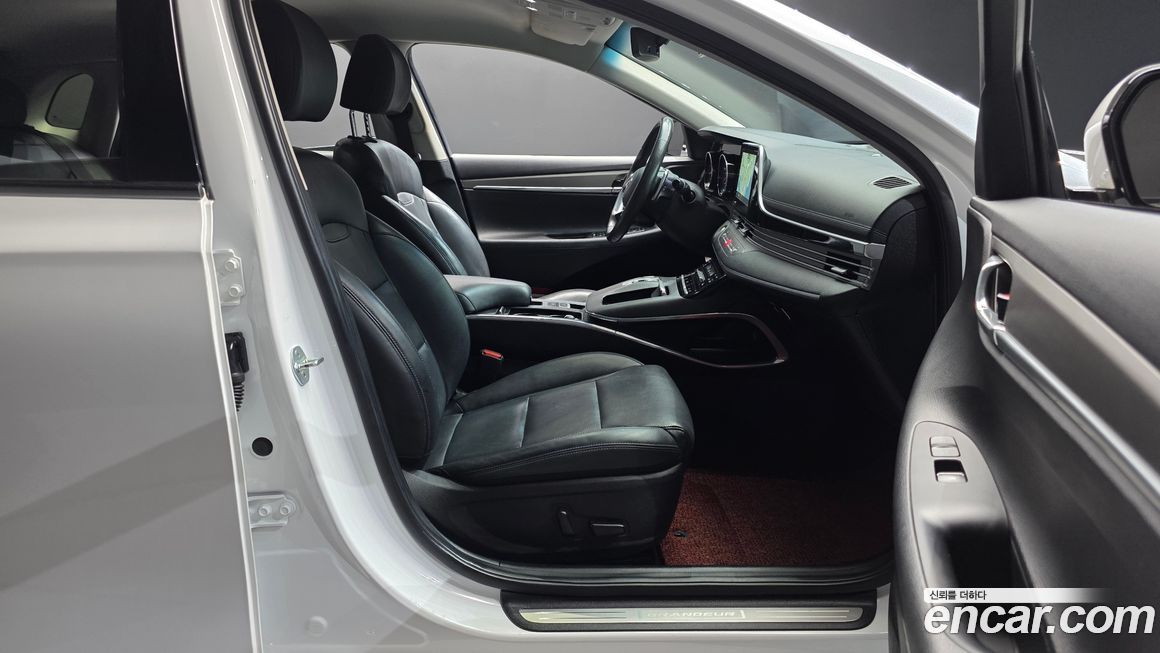 Hyundai Grandeur 2021