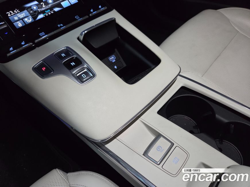 Hyundai Grandeur 2022