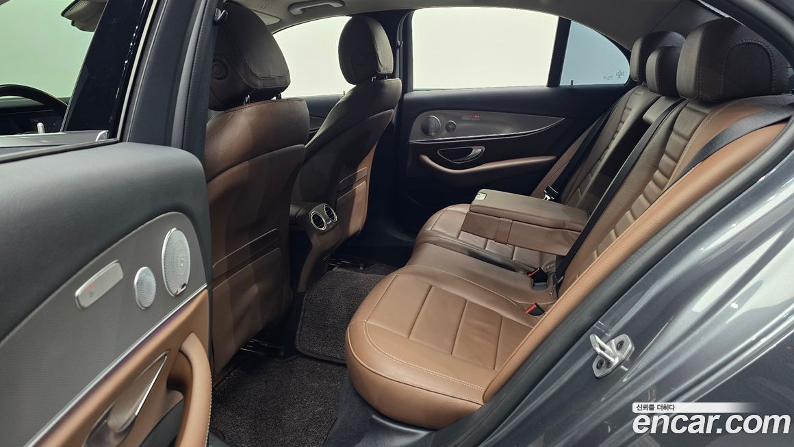 Mercedes-Benz E-Class 2019