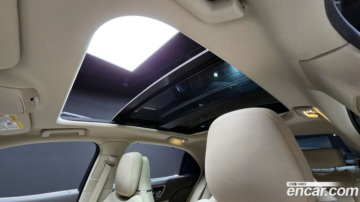 Lincoln Continental 2019