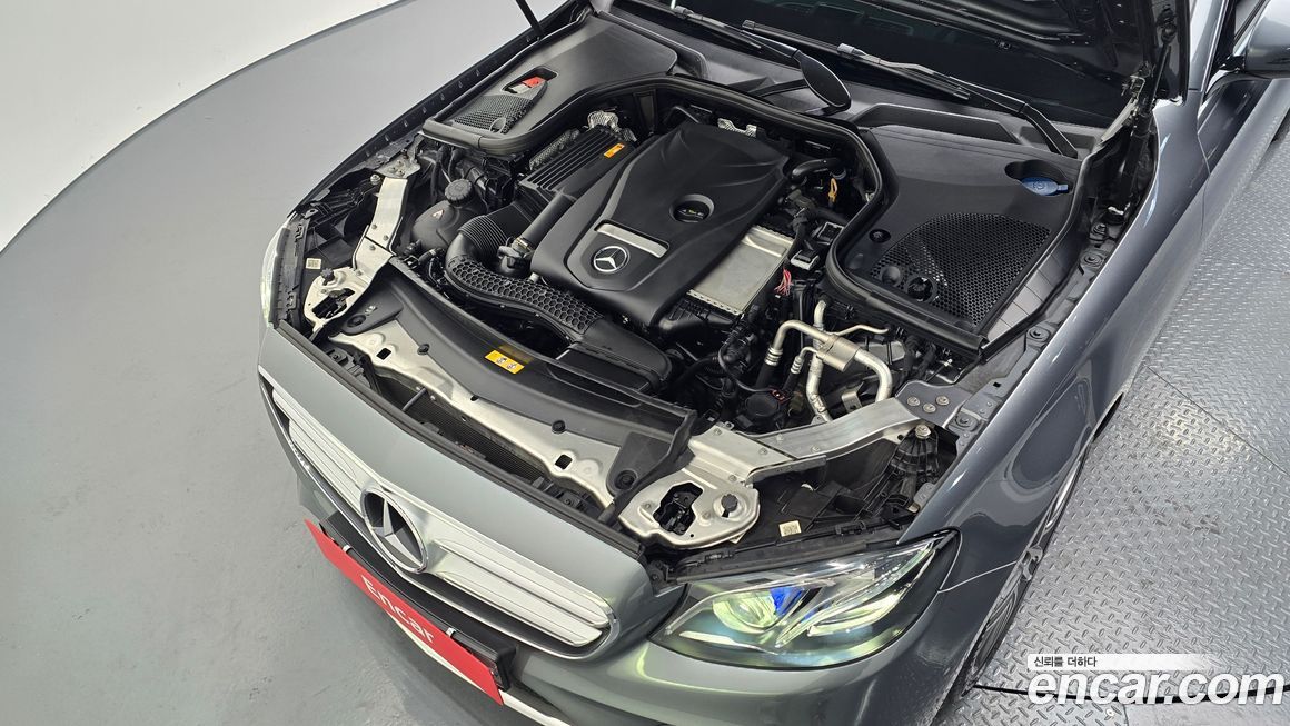 Mercedes-Benz E-Class 2019