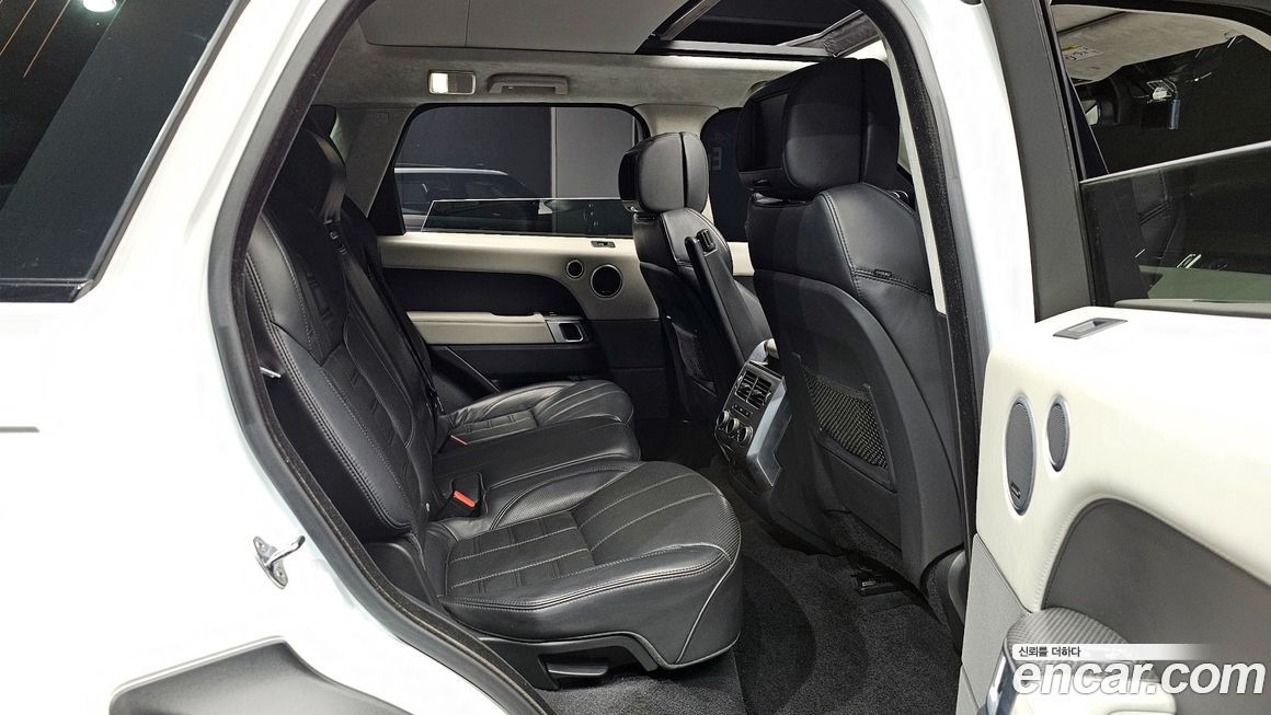 Land Rover Range Rover Sport 2016