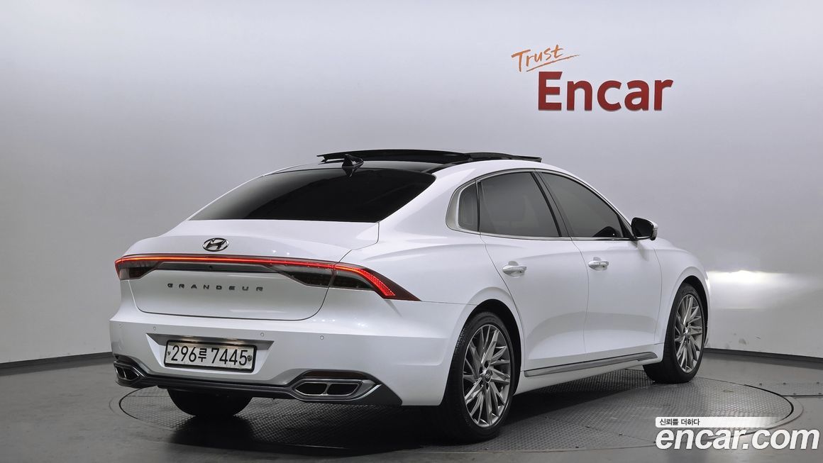 Hyundai Grandeur 2020