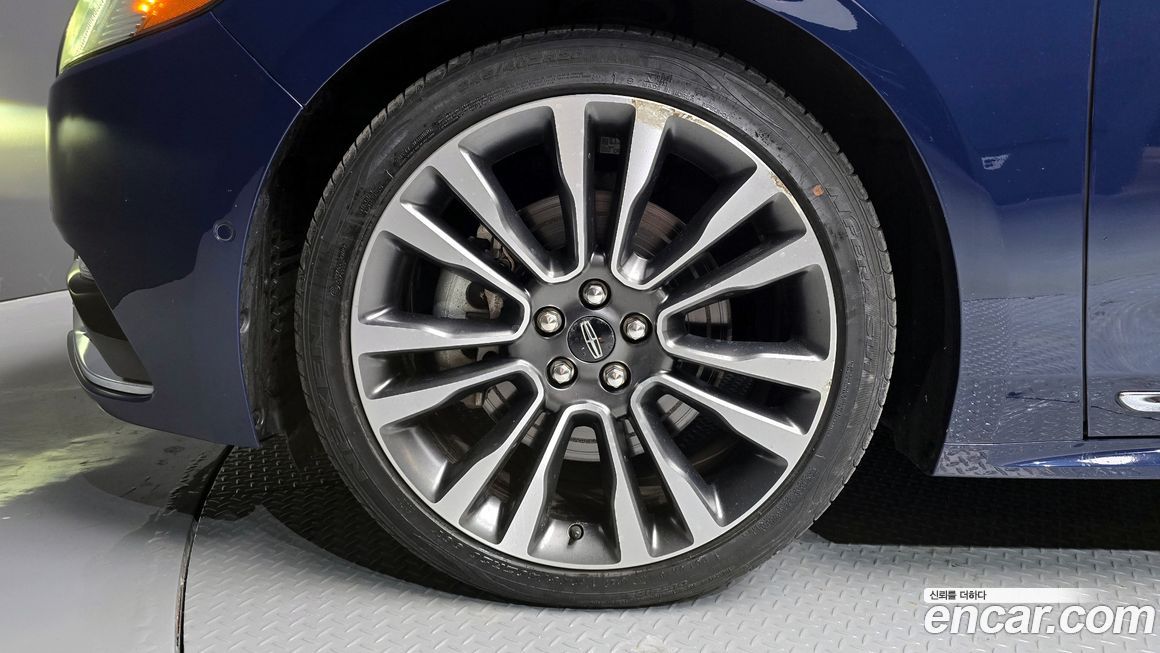 Lincoln Continental 2019