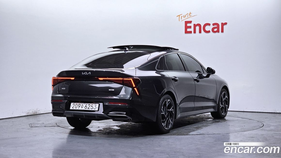 Kia K5 2024