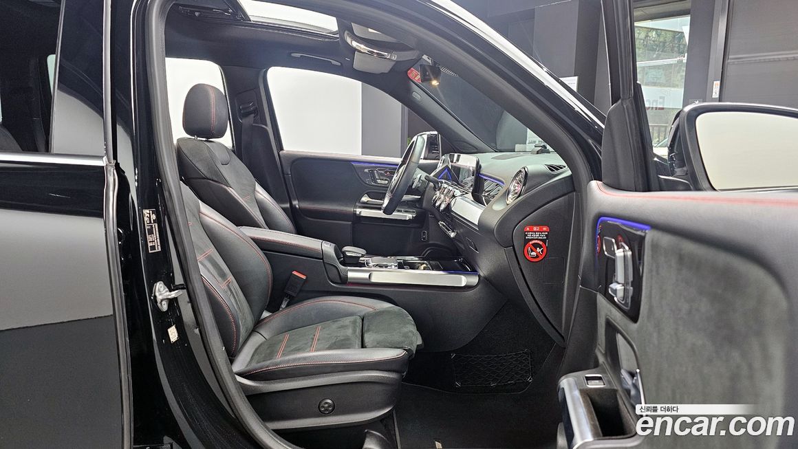 Mercedes-Benz GLB-Class 2020