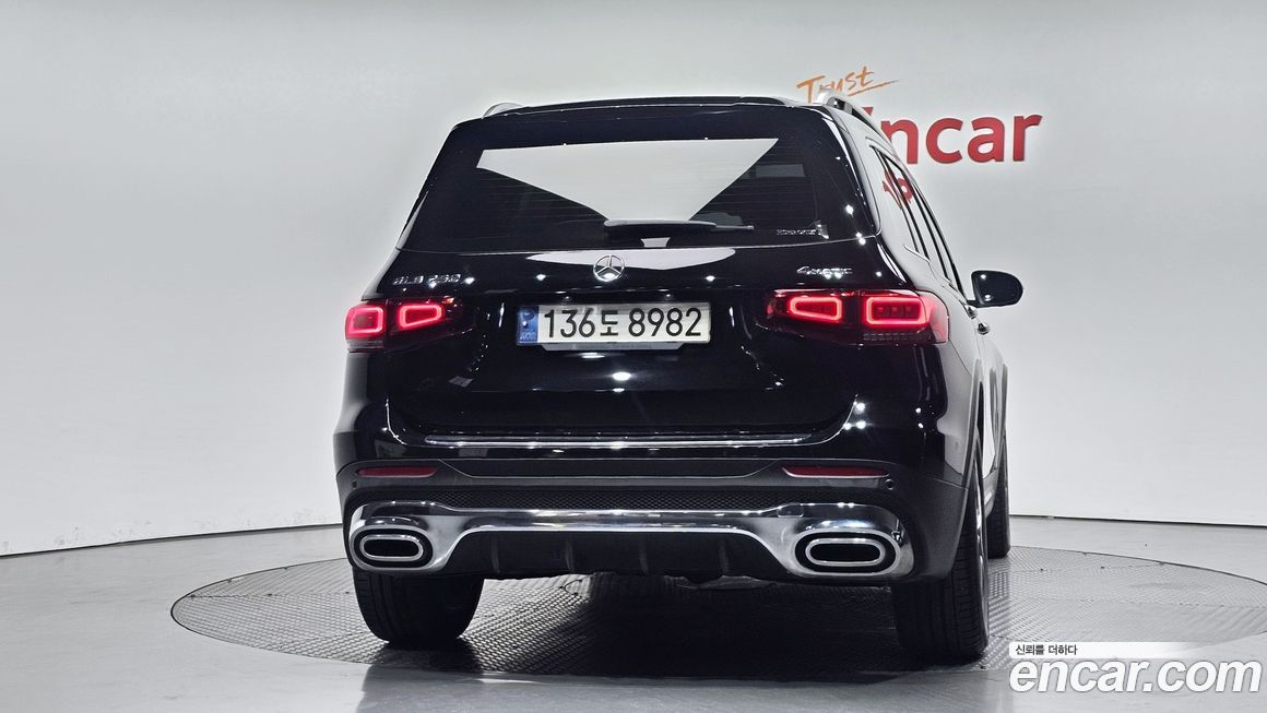 Mercedes-Benz GLB-Class 2020