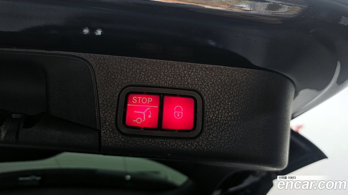 Mercedes-Benz GLB-Class 2020