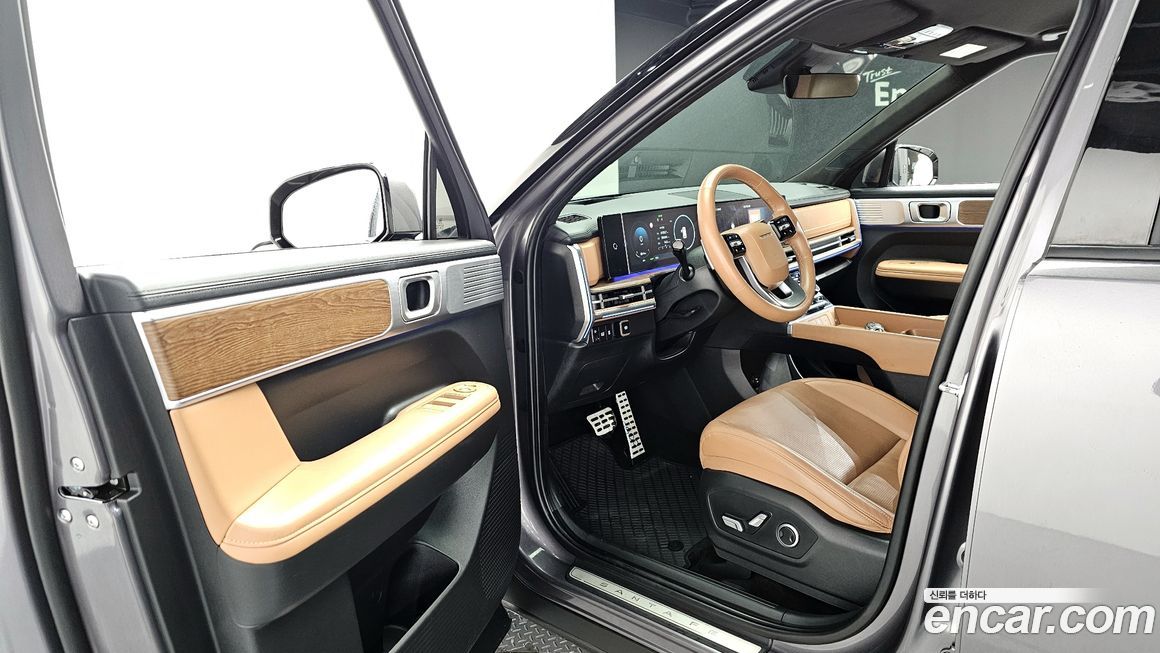 Hyundai Santafe 2025