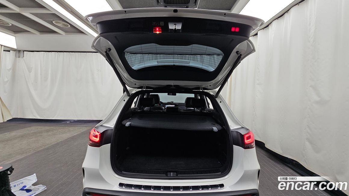 Mercedes-Benz EQA 2022