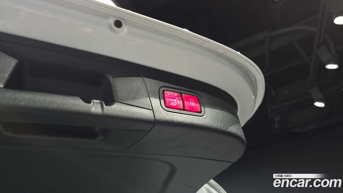 Mercedes-Benz GLA-Class 2021