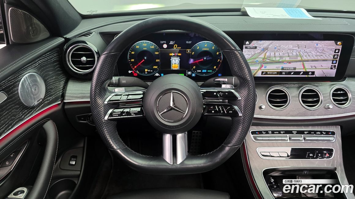 Mercedes-Benz E-Class 2021