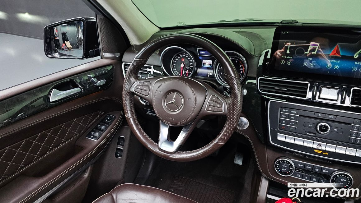 Mercedes-Benz GLS-Class 2017