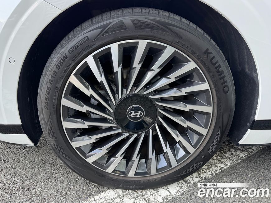 Hyundai Grandeur 2023