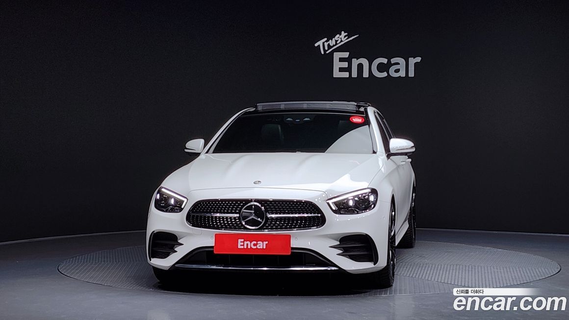 Mercedes-Benz E-Class 2021