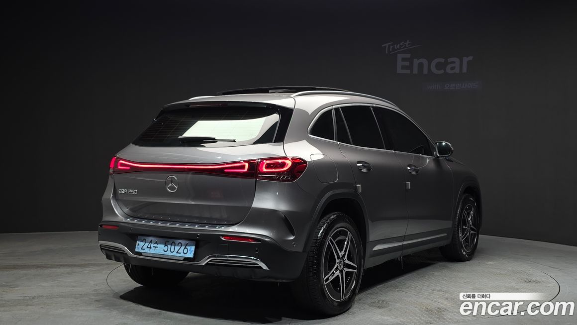 Mercedes-Benz EQA 2022